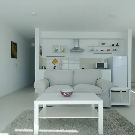 Casa Rosa-porto Dos Carneiros Vakantiehuis Lagoa (Azores)