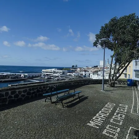 Hébergement de vacances Casa Rosa-porto Dos Carneiros Lagoa (Azores)